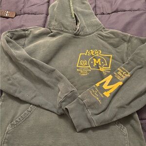 Madhappy Hoodie size S worn twice